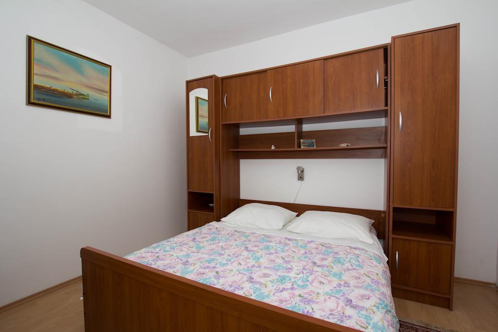 Apartments Marina Trogir Quarto foto