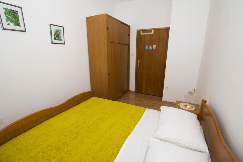 Apartments Marina Trogir Quarto foto